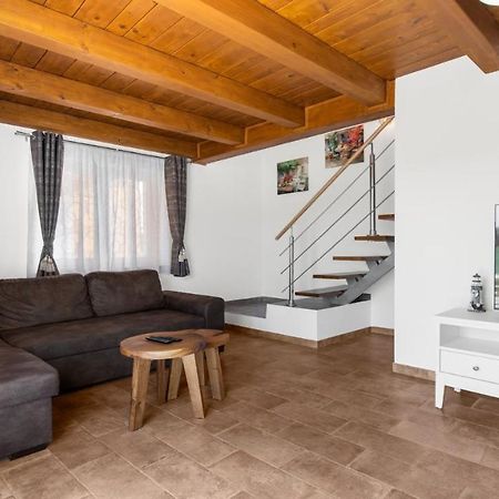 דיילה Holiday Home Lino מראה חיצוני תמונה